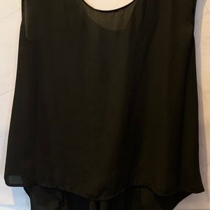 Sleeveless blouse